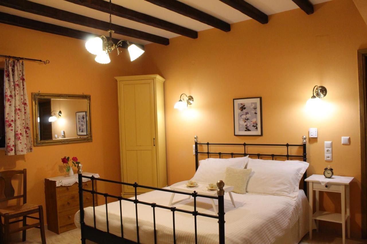 Traditional Guesthouse Marousio Rodavgi Luaran gambar