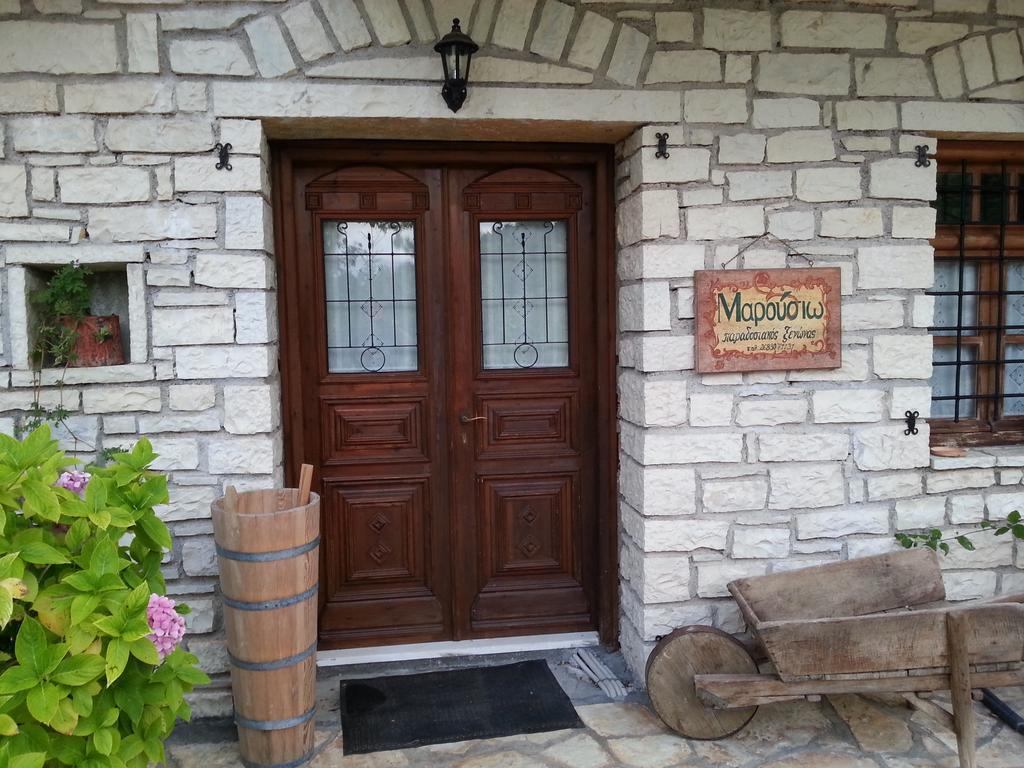 Traditional Guesthouse Marousio Rodavgi Luaran gambar