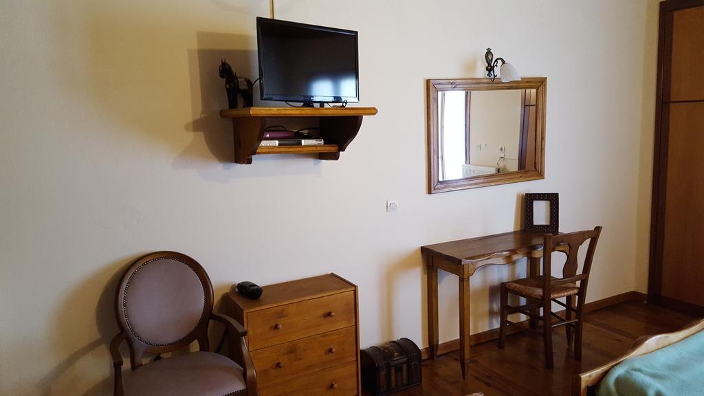 Traditional Guesthouse Marousio Rodavgi Luaran gambar